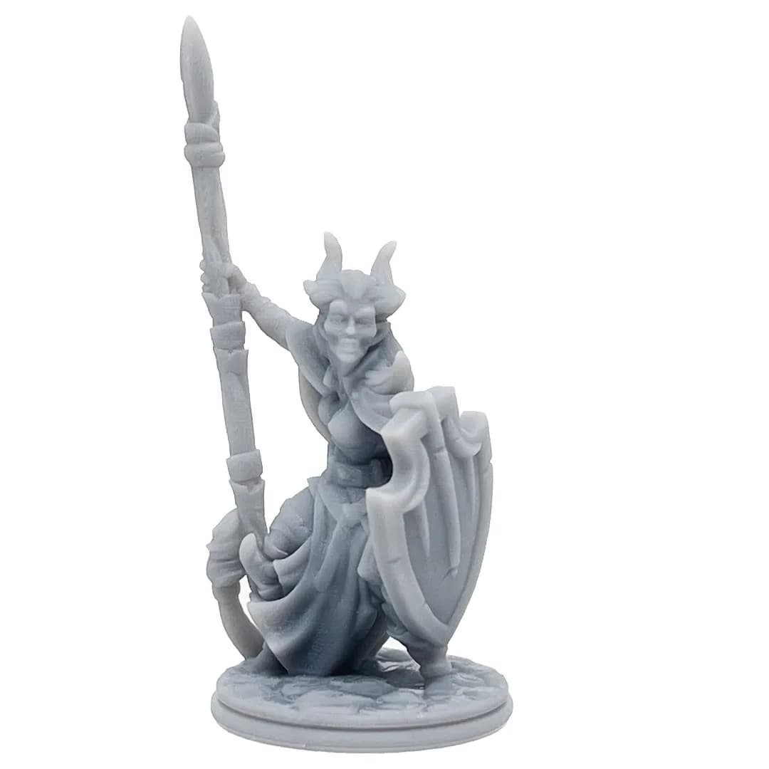 Imagen de #467 A - Tiefling Guerrera - 25mm